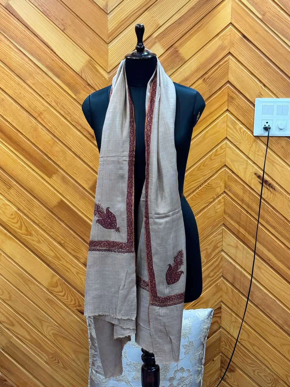 Sand Beige Maroon-Trim Stole
