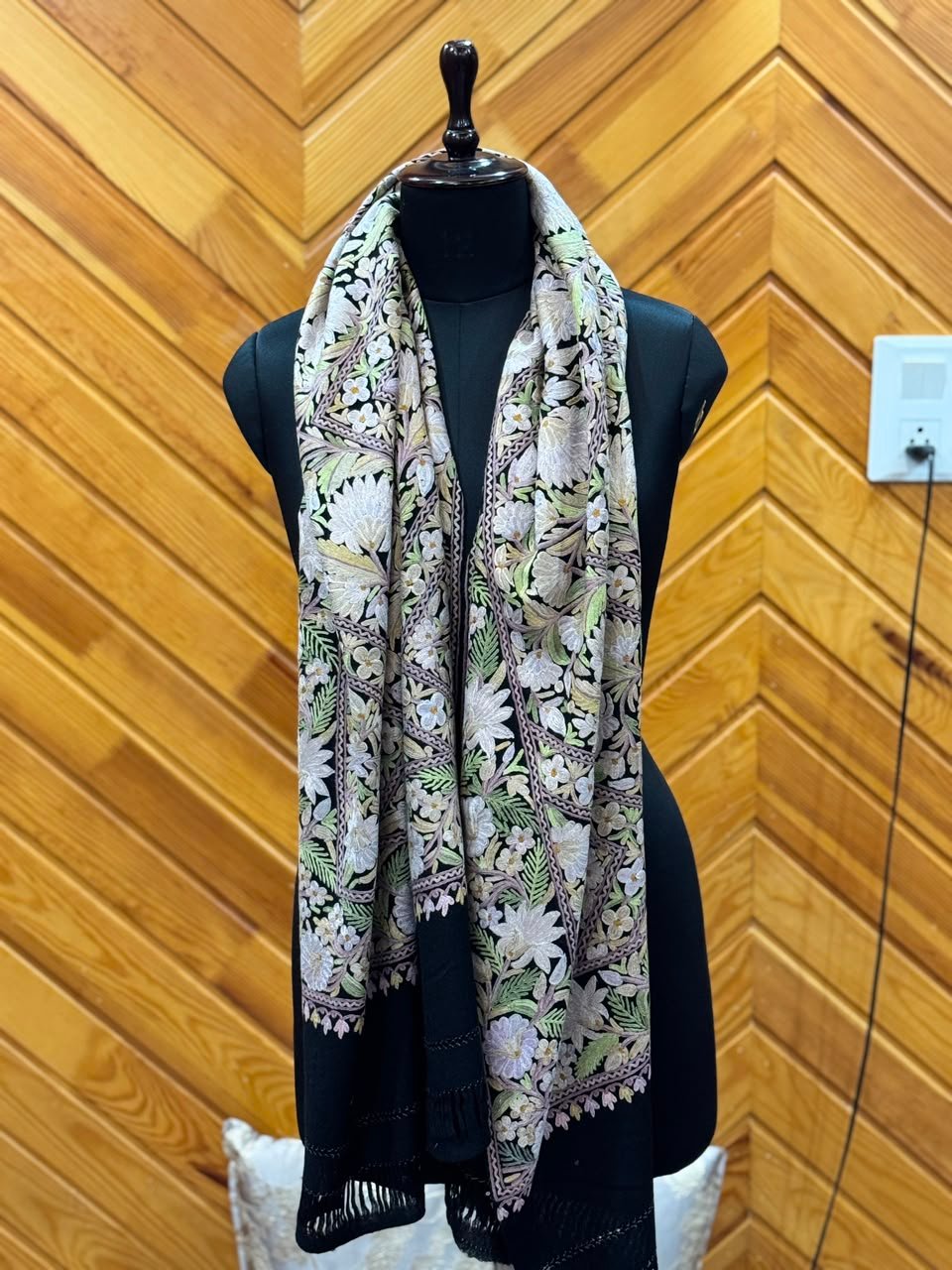 Ebony Kashmiri Paisley Stole
