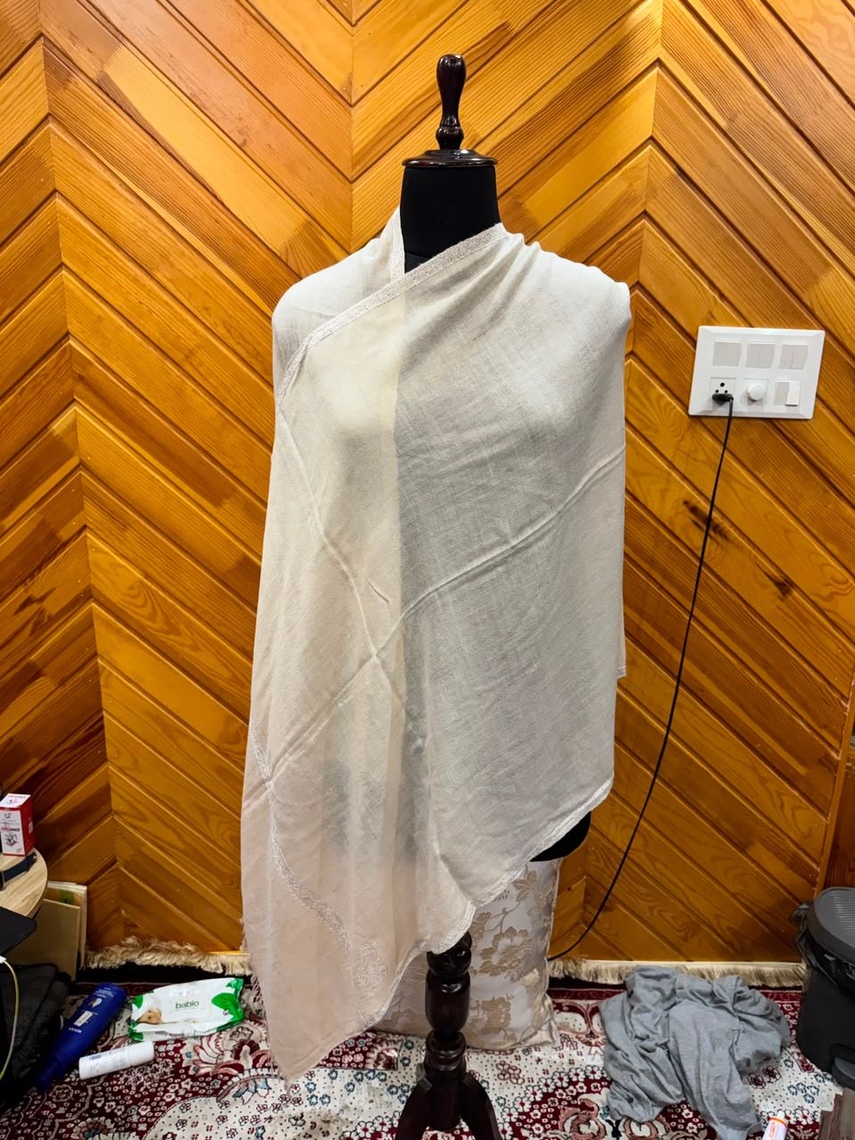 Alabaster Solid Stole