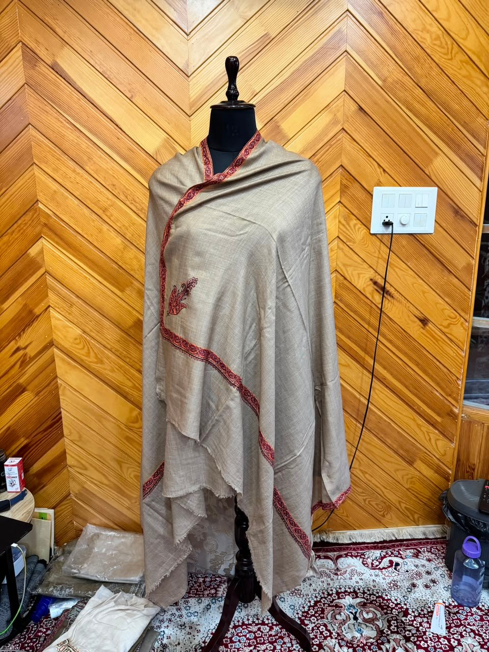 Tan Rose-Stripe Shawl