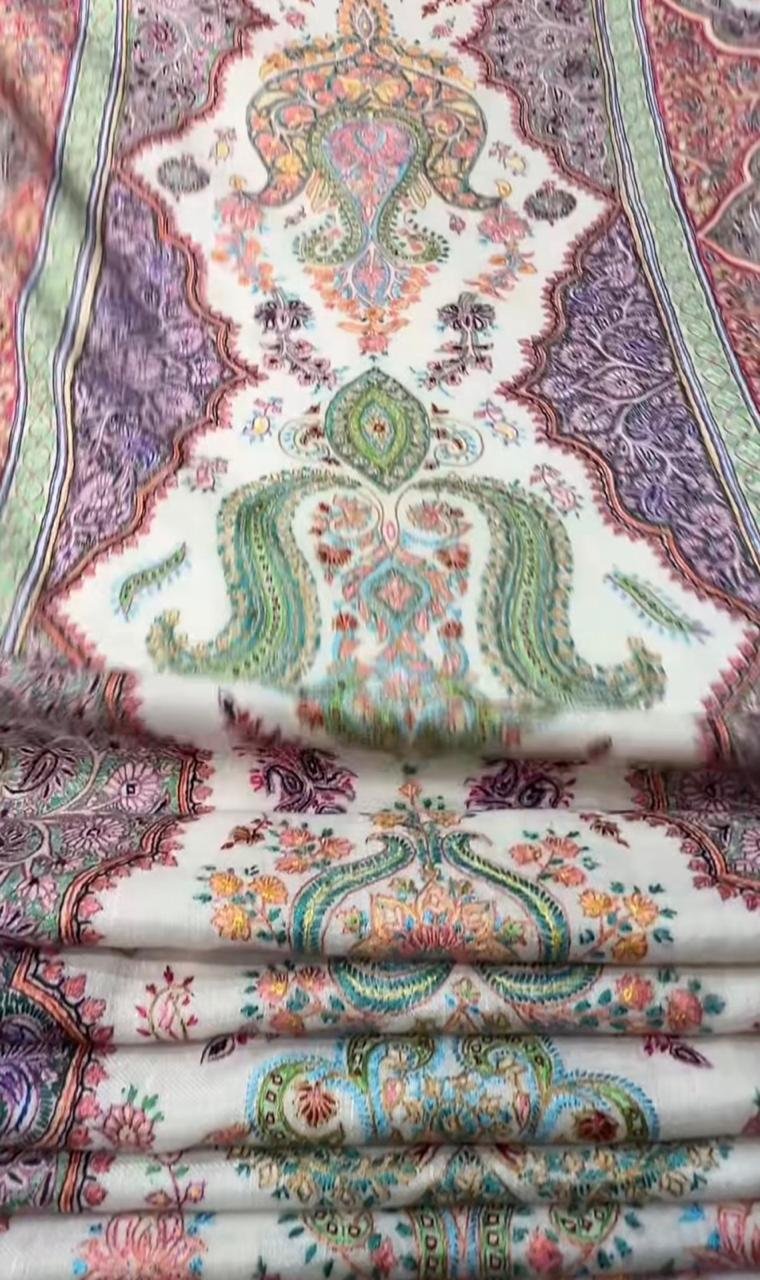 Ivory Jade Paisley Pashmina