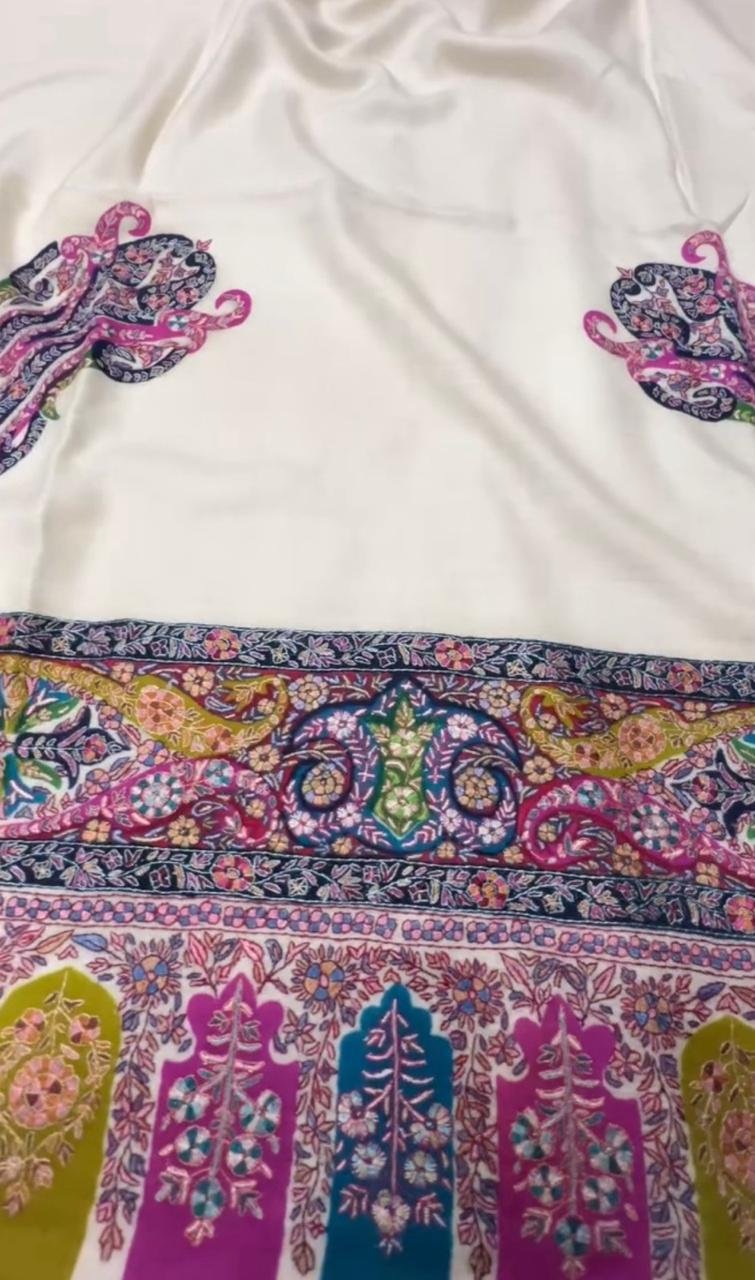 Ivory Jewel-Tassel Paisley Pashmina